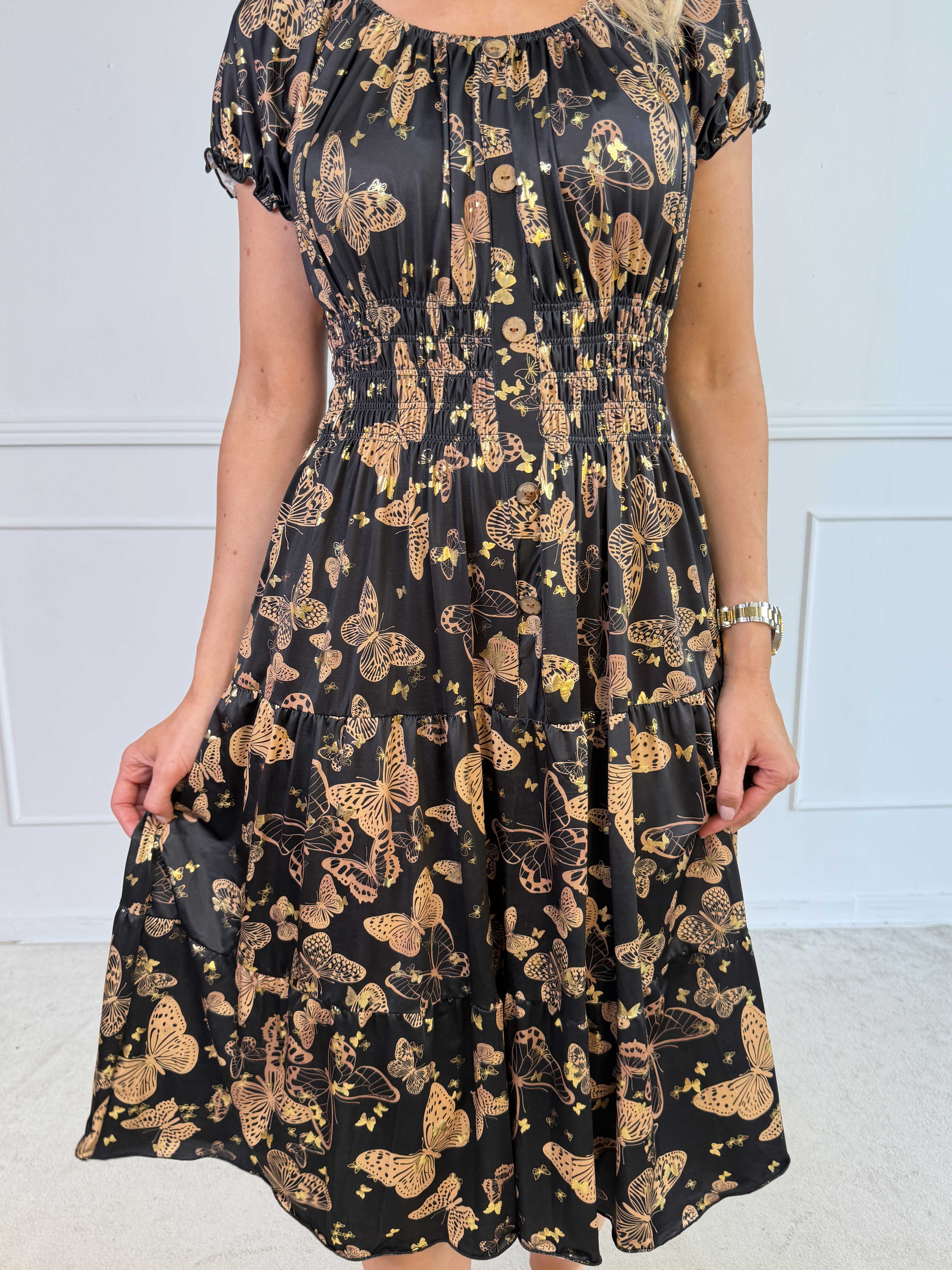 Tea Butterfly - Plus size kjole med smukt sommerfugleprint og elastisk udskæring